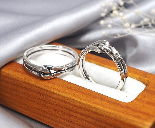 Urbana Rhodium Plated Solitaire Couple Ring Set With Crystal Stone —  JewelMaze.com