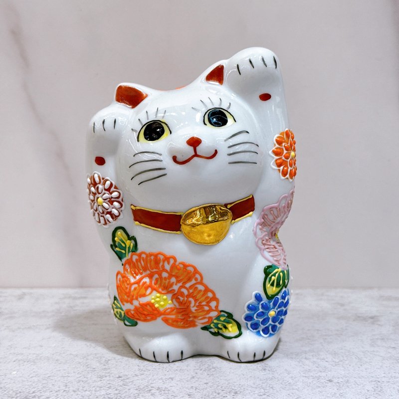 【水福綻華】日本九谷燒招財貓 | 花水 - 擺飾/家飾品 - 瓷 白色