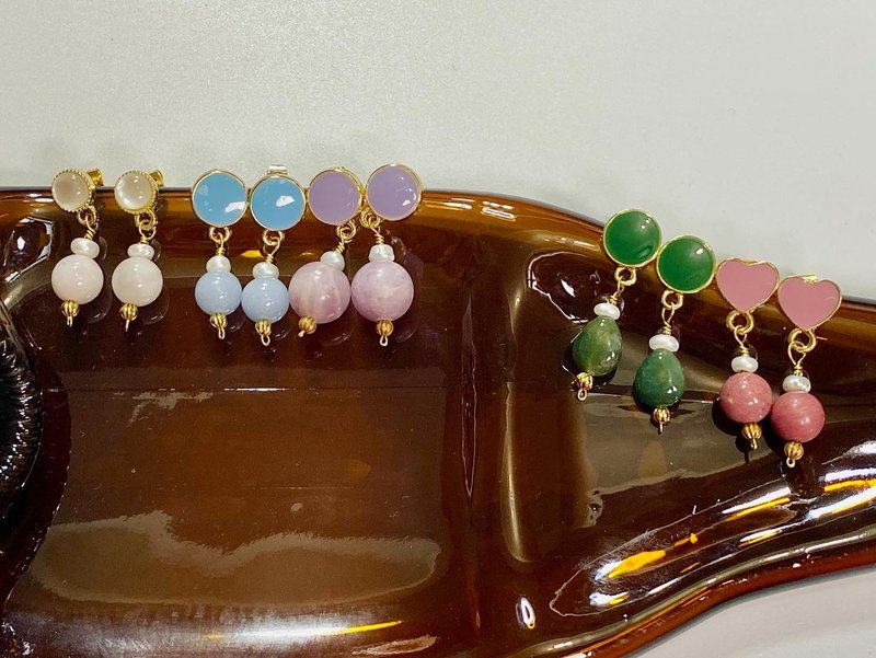 Natural Stone and Pearl Earrings Purple Mica/Angel Stone/Indian Onyx/Rose/ Stone - ต่างหู - เครื่องประดับพลอย 