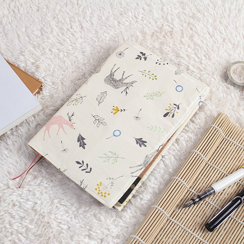 Chuyu A5/25K Japanese cloth adjustable book jacket/book cover/mother and baby manual applicable-04 Senyou - Book Covers - Other Materials Multicolor
