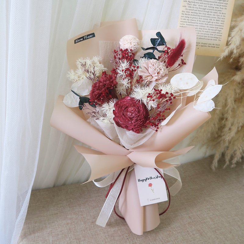 Mother's Day Bouquet Carnation Preserved Dry Bouquet (A total of two types of three colors) Small Bouquet/Medium Bouquet - ช่อดอกไม้แห้ง - พืช/ดอกไม้ หลากหลายสี