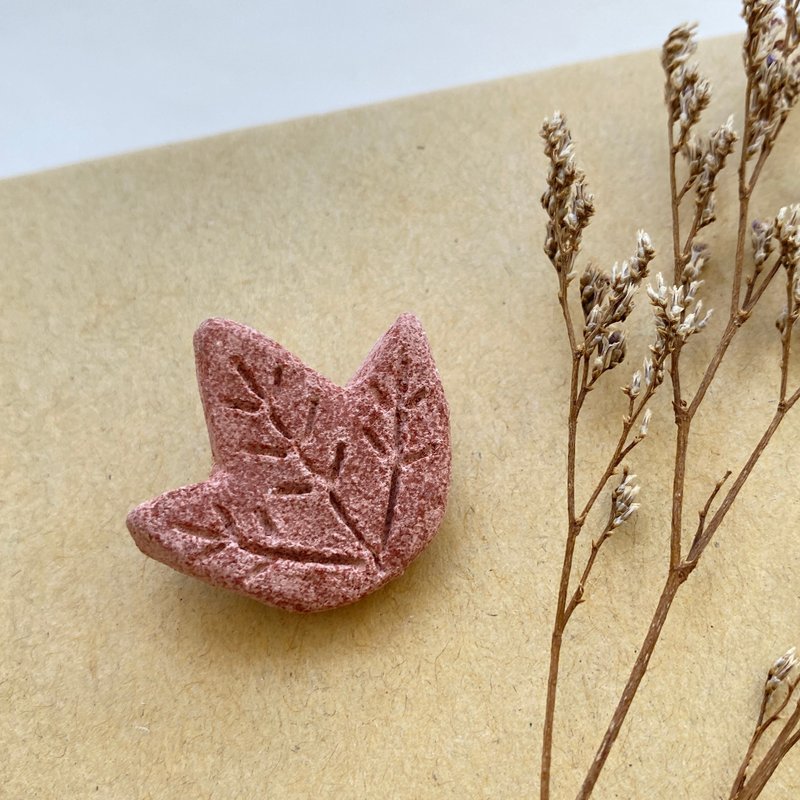 紅葉 胸針 扣針 擴香 陶瓷黏土 飾物 - 胸針 - 黏土 白色