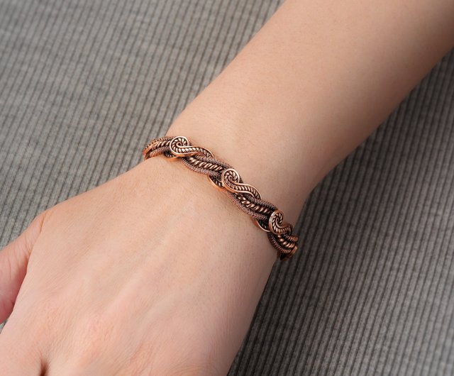 Wire wrapped copper bracelet ~ Wire wrapped copper bangle ~ Adjustable copper bangle ~ outlet Copper jewelry ~ 7th anniversary gift for her ~ Pink