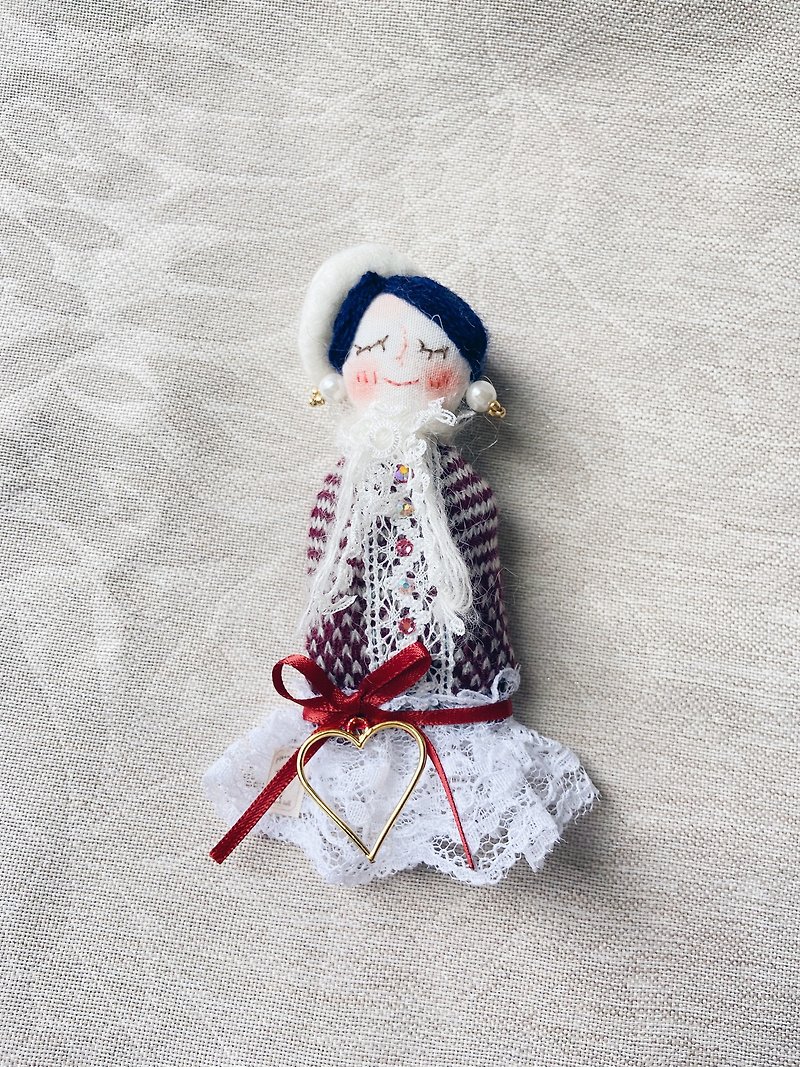 Doll charm - ตุ๊กตา - ผ้าฝ้าย/ผ้าลินิน สีแดง