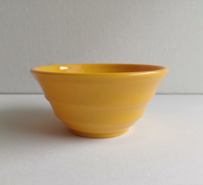 corrugated bowl - ถ้วยชาม - วัสดุอีโค สีเหลือง