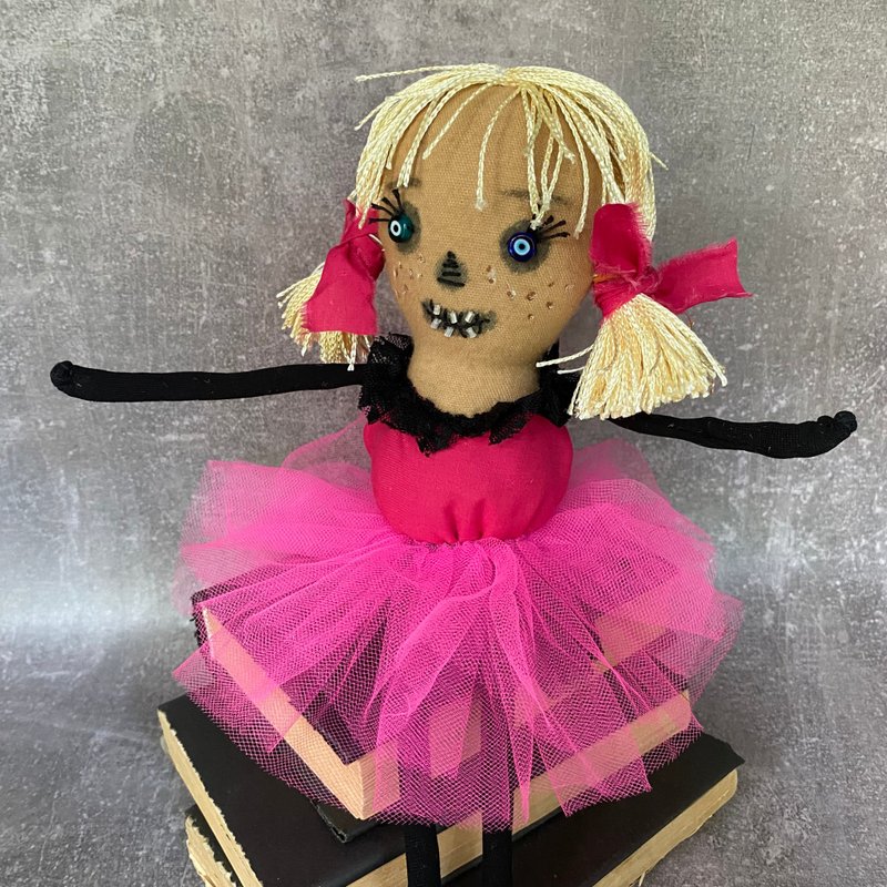 Creepy doll . Pink Halloween . Bookshelf decor . - Stuffed Dolls & Figurines - Cotton & Hemp Pink