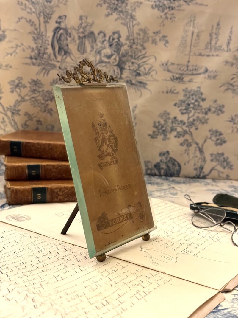 40129- 法國路易十五洛可可風格斜切厚玻璃銅框相框16.5x11cm - 擺飾/家飾品 - 其他金屬 