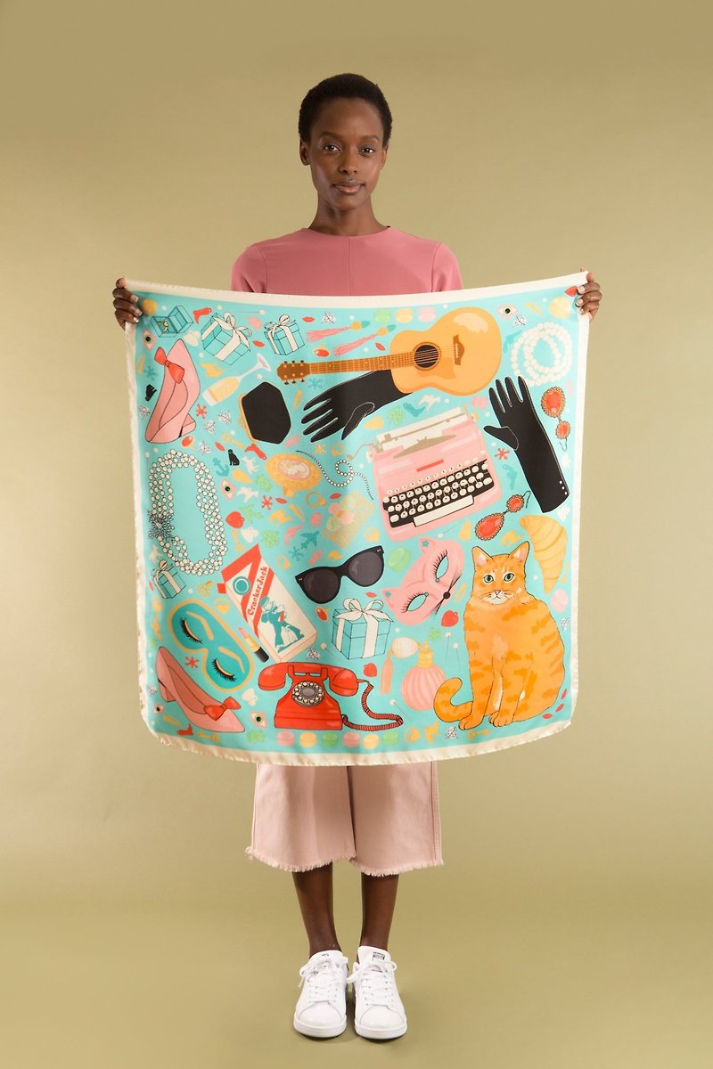 Breakfast at Tiffany's cat silk scarf | Karen Mabon - ผ้าพันคอ - ผ้าไหม หลากหลายสี