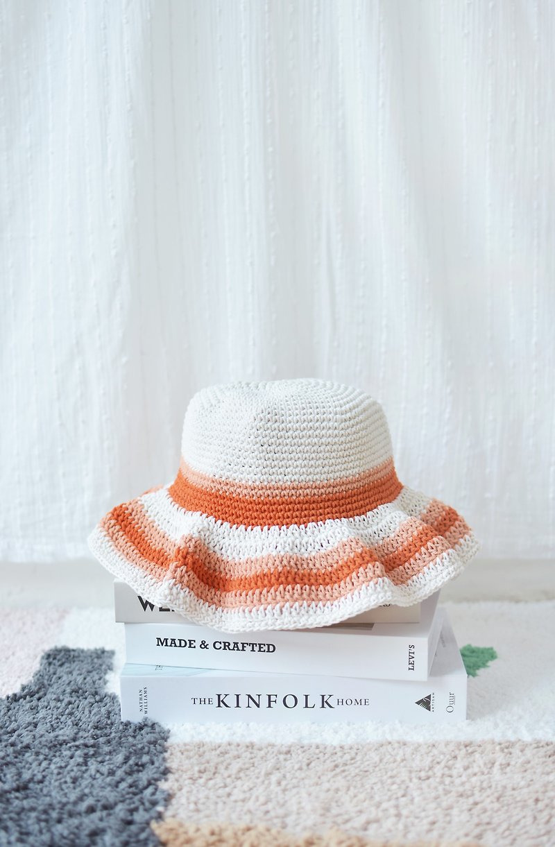 Orange tone ruffle hat - หมวก - ผ้าฝ้าย/ผ้าลินิน สีส้ม