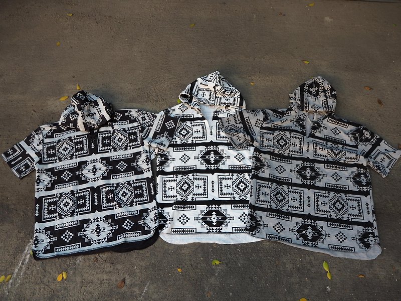 AMIN'S SHINY WORLD select ethnic style Indian full version totem print hooded black / gray three colors - เสื้อฮู้ด - ผ้าฝ้าย/ผ้าลินิน สีดำ