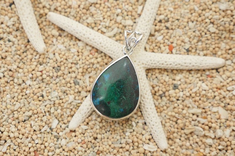 Earth-like chrysocolla pendant top - Necklaces - Stone Green
