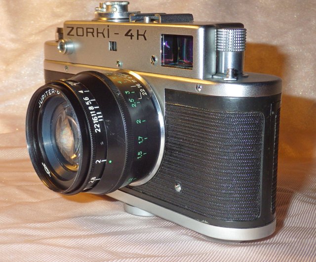 ZORKI-4K 35mm フィルムカメラ、Jupiter-8 2/50mm レンズ付き