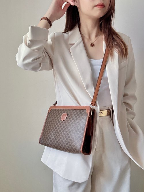 Autrefois Vintage Bags HK 中古美品 Celine Macadam 化妝包 腋下包 斜背包