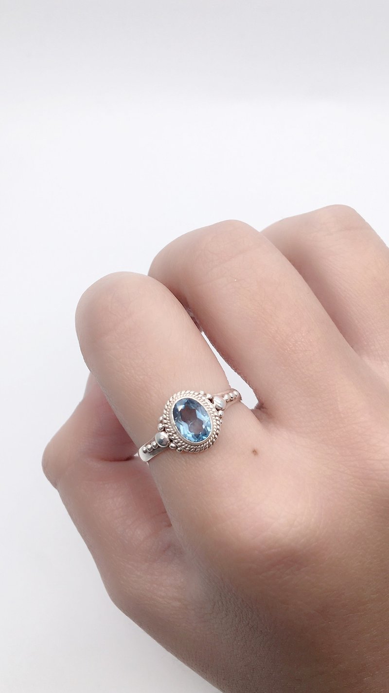 Blue Topaz Elegant Sterling Silver Ring Made in Nepal handmade inlay - แหวนทั่วไป - เครื่องเพชรพลอย สีน้ำเงิน