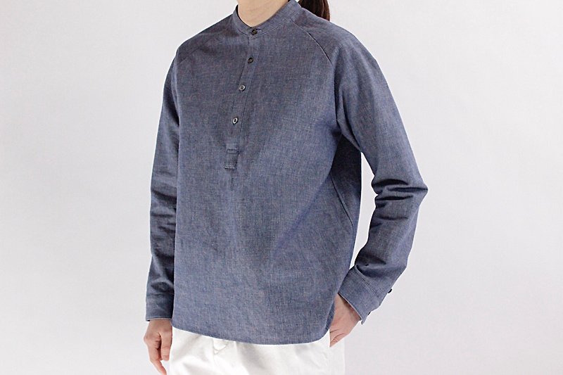 Mao color raglan shirt / indigo - เสื้อเชิ้ตผู้หญิง - ผ้าฝ้าย/ผ้าลินิน สีน้ำเงิน
