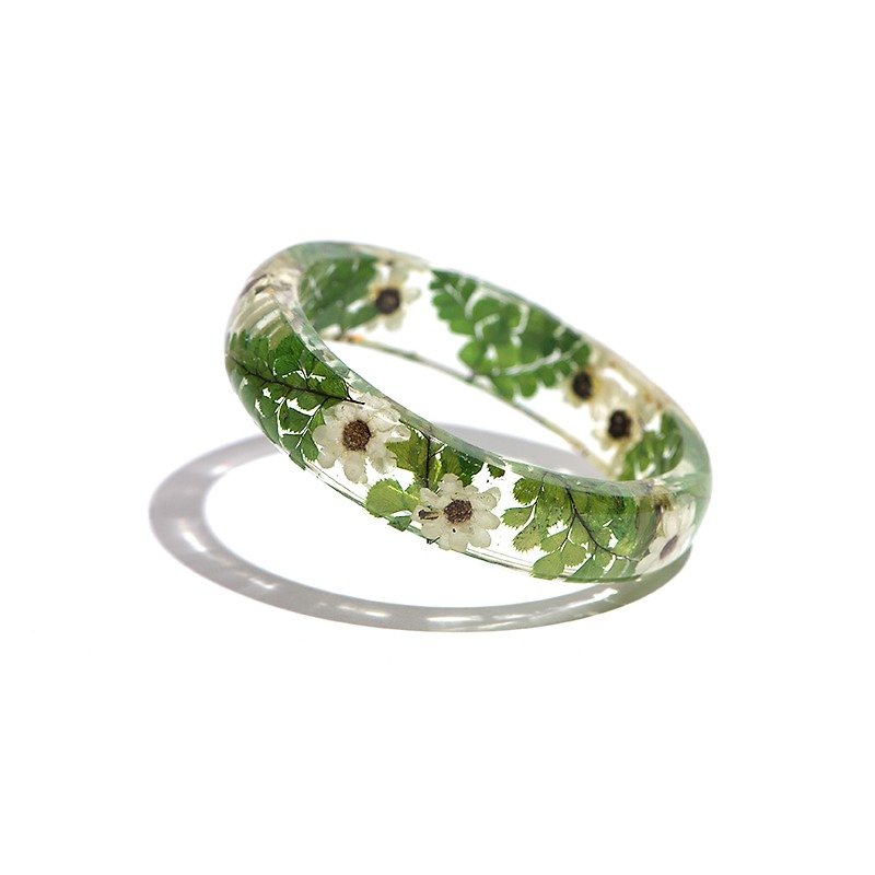 Designer Series [France White Plum]-Cloris Gift Bracelet - สร้อยข้อมือ - พืช/ดอกไม้ ขาว