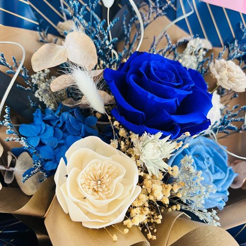 Love's Attachment Eucalyptus Exclusive Blue Bouquet Hand-made Dry Flowers  Immortal Flowers