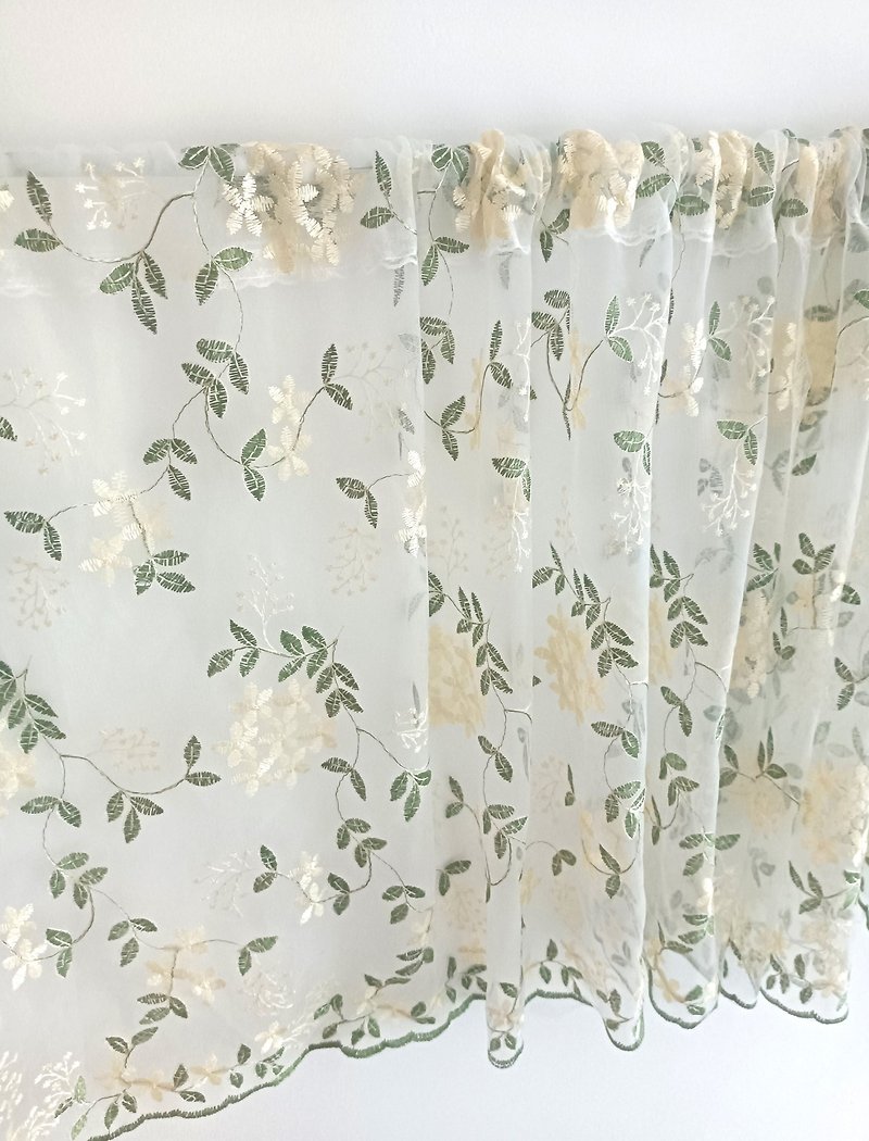 イエローグリーンメッシュ刺繡小さな花柄ドアカーテンカーテンコーヒーカーテン - のれん・表札 - その他の素材 