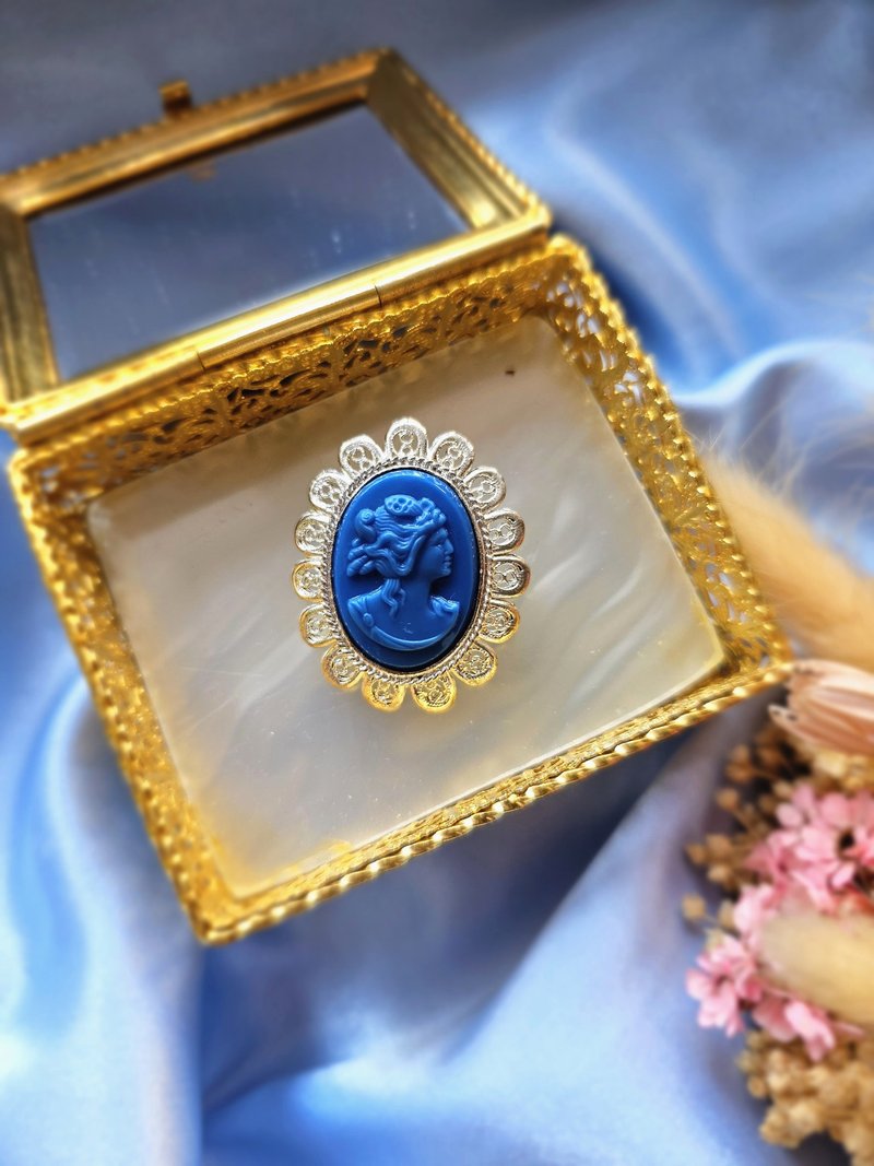 寶藍法式仕女cameo纍絲銀框復古胸針/別針/美國西洋古董飾品 - 胸針 - 其他金屬 