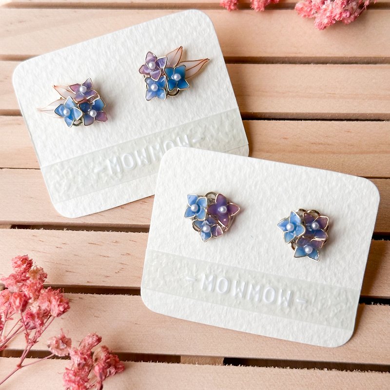 Handmade resin earrings - Hydrangea on-ear style with leaves and no leaves, two styles of ear pins/ Clip-On - Earrings & Clip-ons - Resin Blue