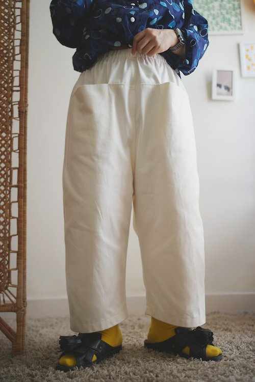 AMERRYHEART寬寬製造 自然白厚磅斜紋牛仔寬褲