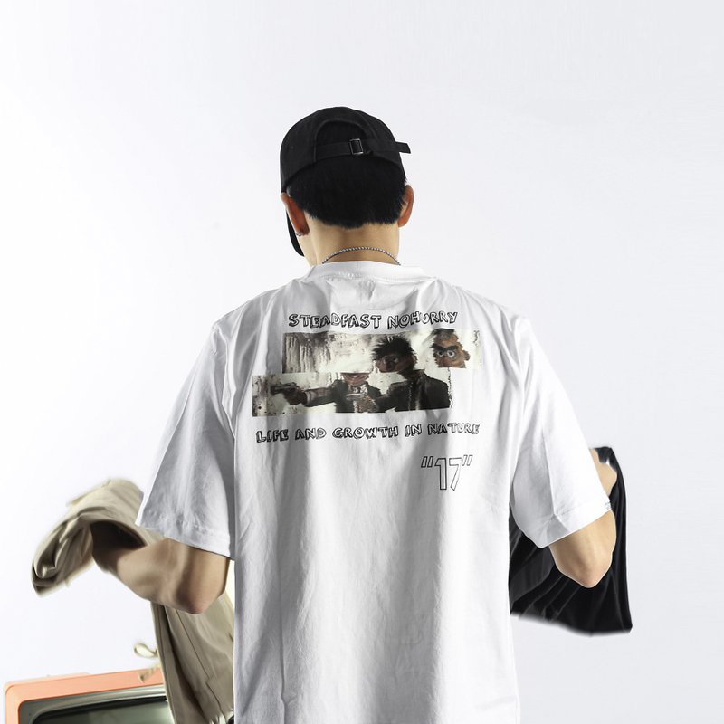 RLRM|Spoof pattern theme-letter printing-loose couple T-SHIRT black and white men and women can wear pure cotton - Men's T-Shirts & Tops - Cotton & Hemp White