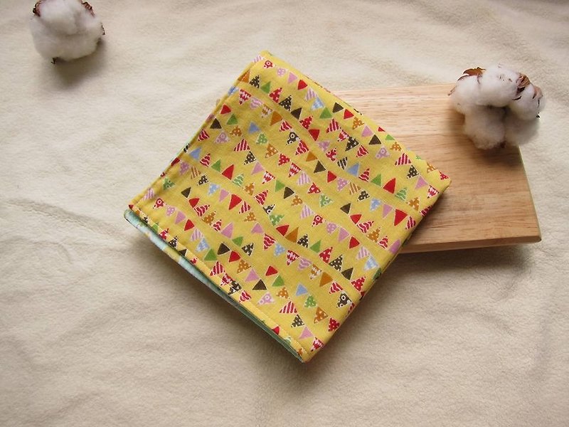 Cotton gauze handkerchief - pennants fluttering Fun (yellow) - Bibs - Cotton & Hemp Yellow