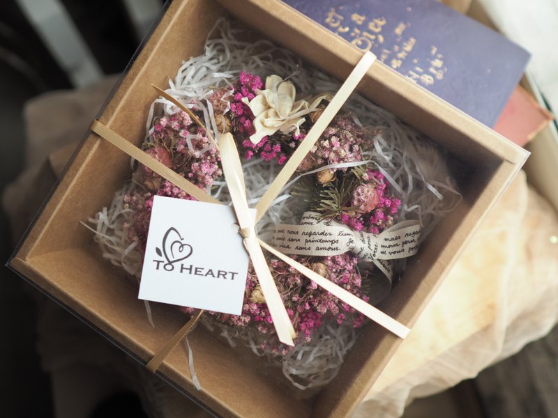 [Spot] Dry Wreath Gift Box-Preserved Flower Dried Flower Wreath Wall Decoration - ช่อดอกไม้แห้ง - พืช/ดอกไม้ หลากหลายสี