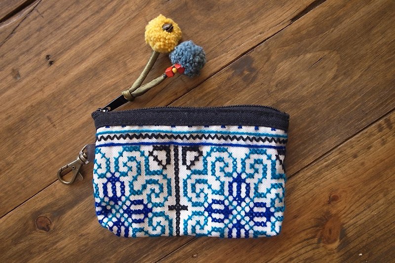 【樂拍子】公平貿易_泰北 古董手工織布 零錢包 （藍） - 零錢包/小錢包 - 棉．麻 藍色