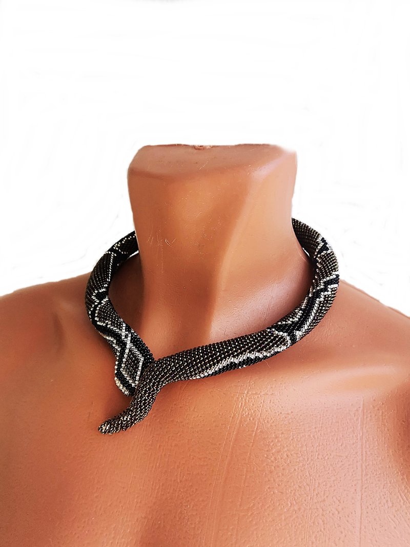 Bronze Beaded Snake Necklace Ouroboros Choker 青铜串珠蛇形项链 - Necklaces - Glass Gold