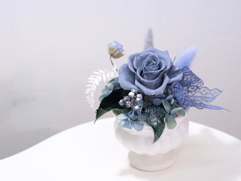 歐式灰藍小桌花 一人成團 兩人優惠 手作課程 永生花 客製化 - 植栽/花藝 - 植物．花 