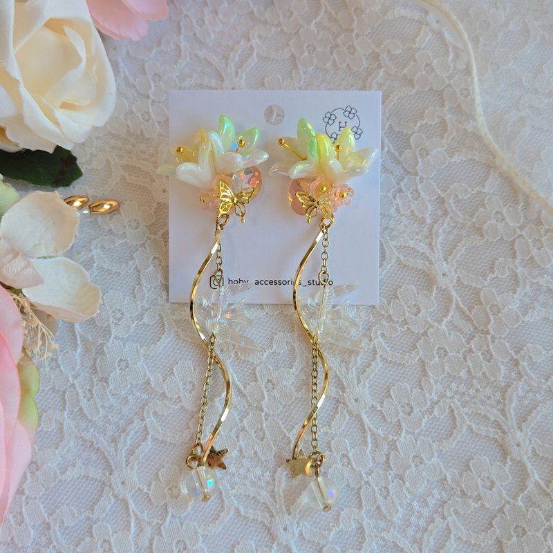 歌舞昇平 Golden Prosperity Dangles 花 耳環/耳釘/耳夾 原創 - 耳環/耳夾/耳骨夾 - 不鏽鋼 