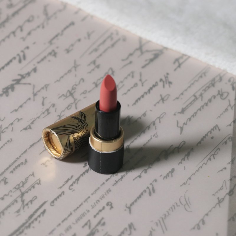 【敏感肌彩妝】 絲滑柔霧迷你唇膏 蜜桃的親吻 - 護唇膏/唇部保養 - 環保材質 