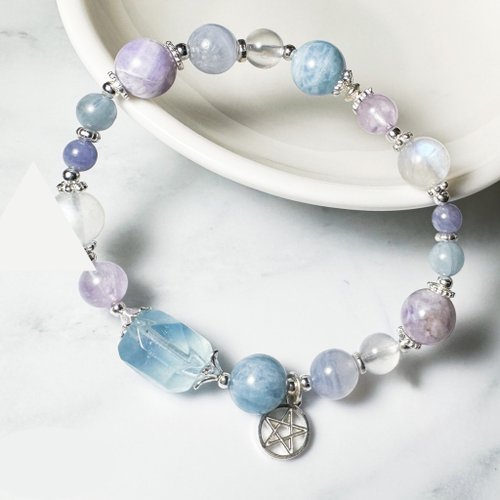 In Hand Jewelry Design 渲染流霞-海藍寶.丹泉石.月光石-純銀設計款手鍊