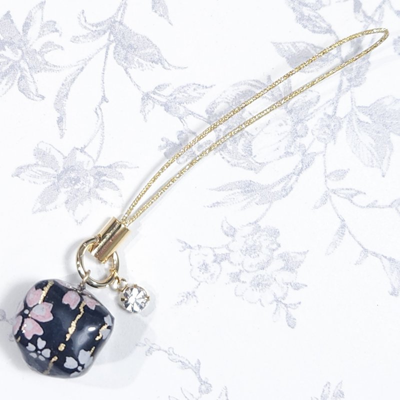 イニシャル付きにもできる │桜柄紙風船のキーホルダー / スマホストラップ / バッグチャーム │黒 - 手機掛繩/背帶 - 紙 黑色