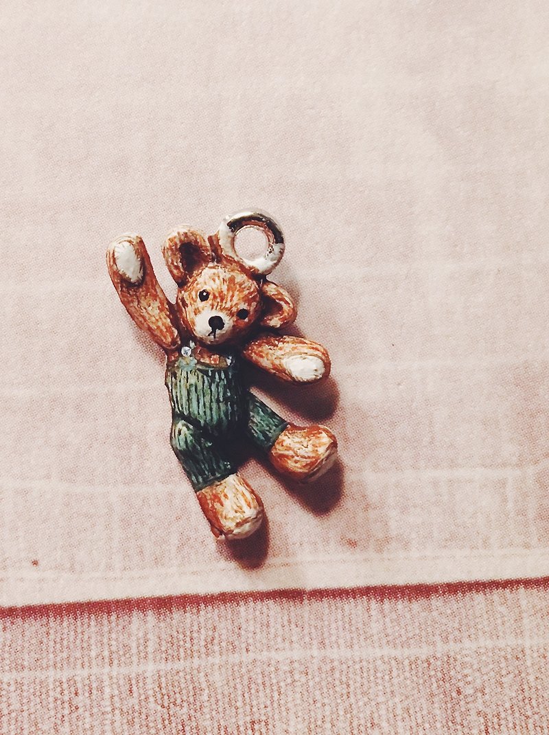 Hand Painted Pendant-Teddy Bear & Suspenders - อื่นๆ - โลหะ สีนำ้ตาล