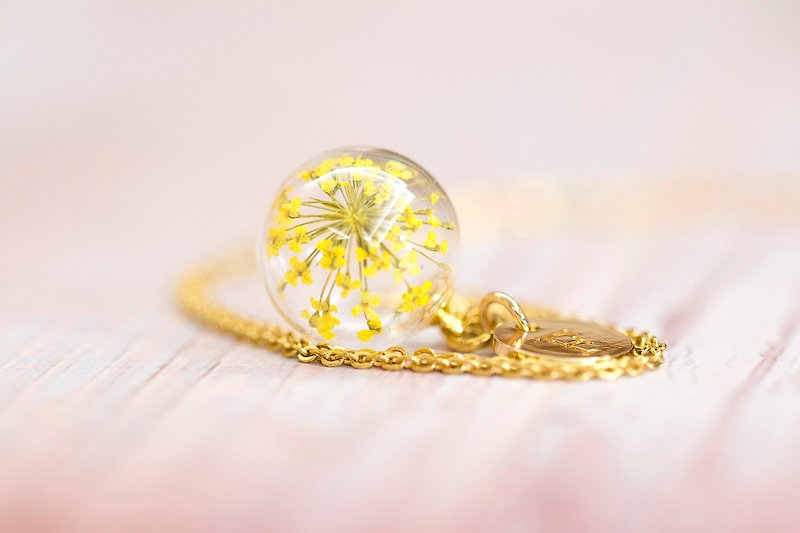 黃雪珠花 英文圓牌 玻璃球 不銹鋼防敏項鍊/金 - 項鍊 - 玻璃 黃色