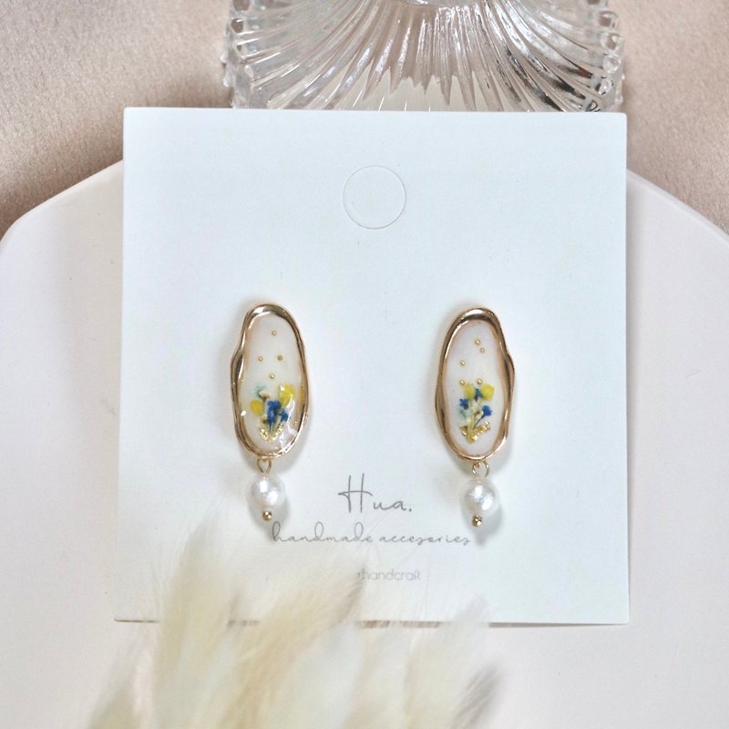 Sleeping Beauty's Dreamland Starry Sky Pearl Dry Flower s925 Earrings Can Be Changed - ต่างหู - เรซิน 