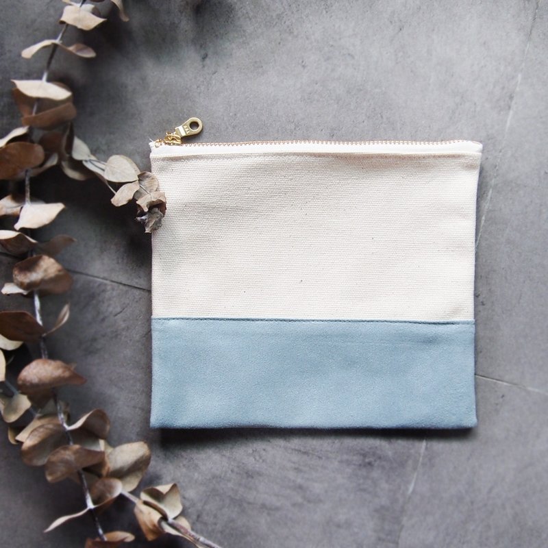 Suede stitching storage small bag baby blue - Toiletry Bags & Pouches - Cotton & Hemp Blue