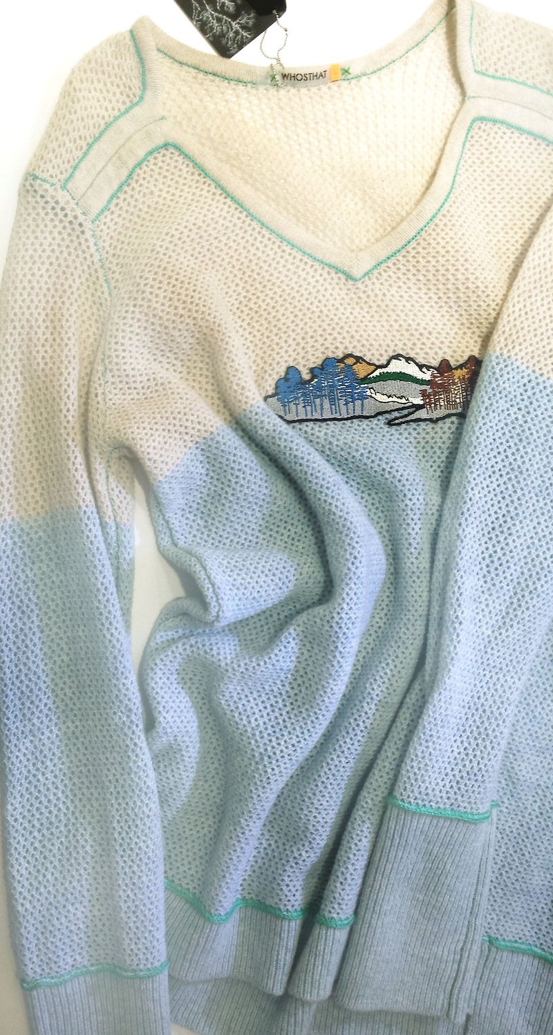 クリアカラーマッチングソフトフルラムスキンウールメッシュセーター風景画刺繍ステッカー壊れたコード - ニット・セーター - ウール ブルー