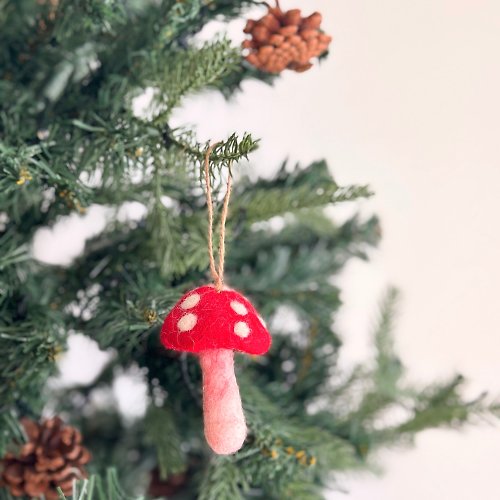 安選物羊毛氈 Ganapati Crafts Co. 羊毛氈聖誕掛飾 - 蘑菇
