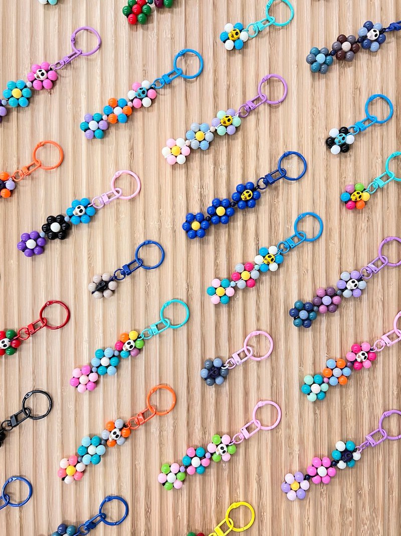 10MM Three Flower Skull Accessories Keychain Custom Design - Keychains - Acrylic Multicolor