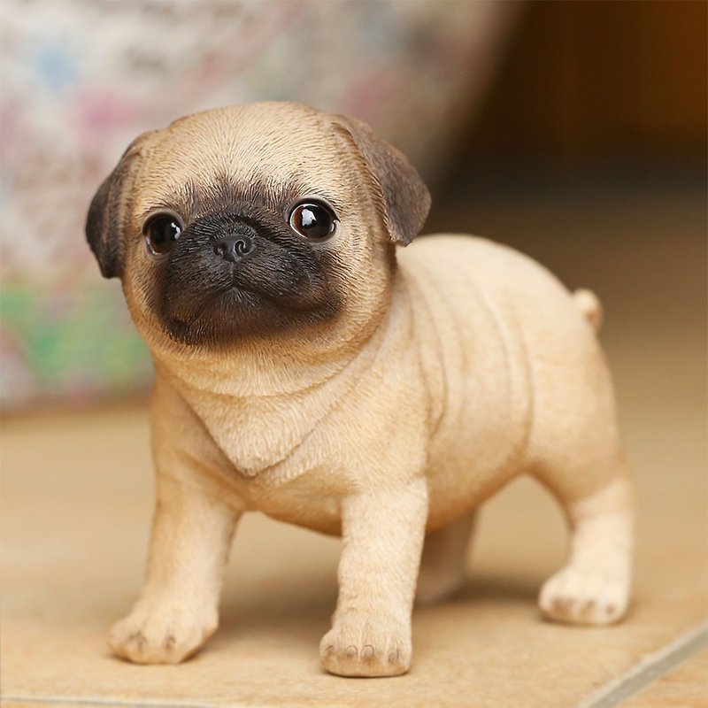 Devalier ca141 [Genuine] Dog Figurine Pug Resin Gift Cute Birthday Present - ของวางตกแต่ง - เรซิน สีนำ้ตาล