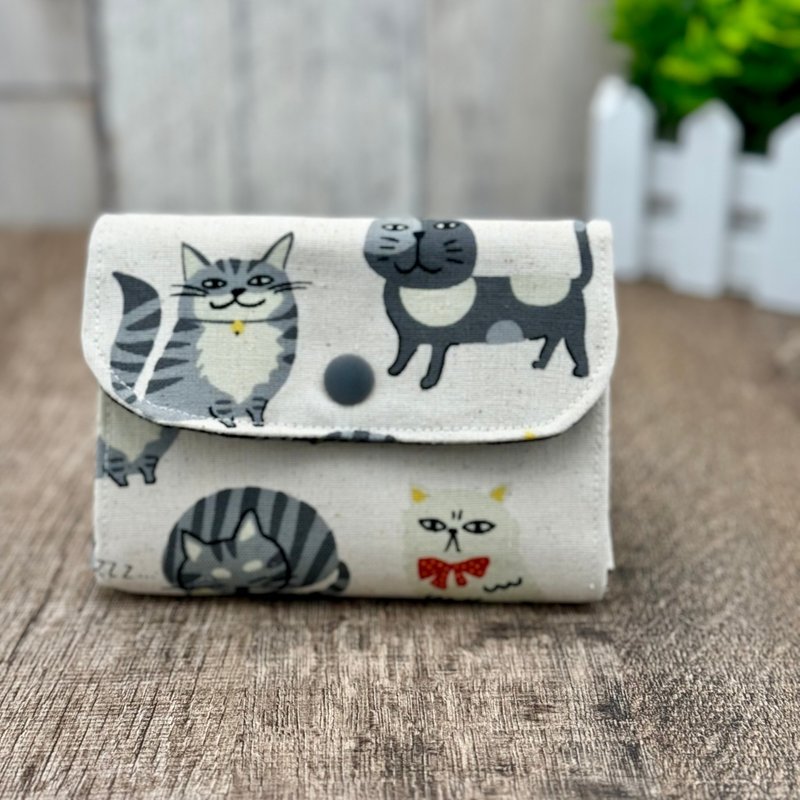 Gray cat handmade three-layer coin purse - Coin Purses - Cotton & Hemp Gray