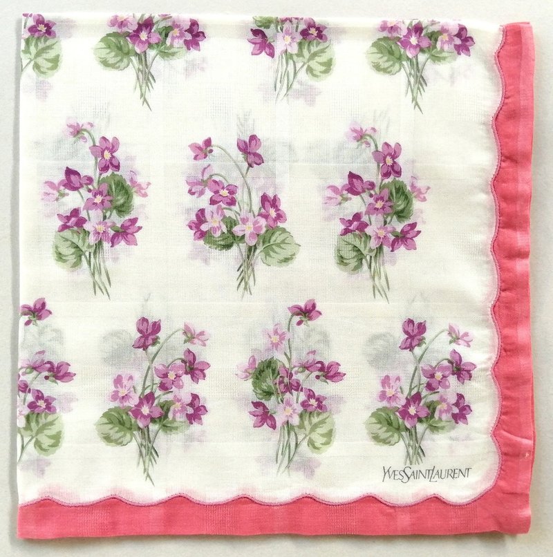 Yves Saint Laurent Vintage Handkerchief Floral 19 x 19 inches - ผ้าเช็ดหน้า - ผ้าฝ้าย/ผ้าลินิน สึชมพู