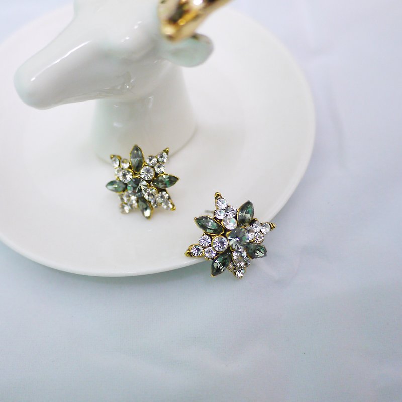 Classic Gemstone snowflake earrings/ Clip-On - Earrings & Clip-ons - Gemstone Gray