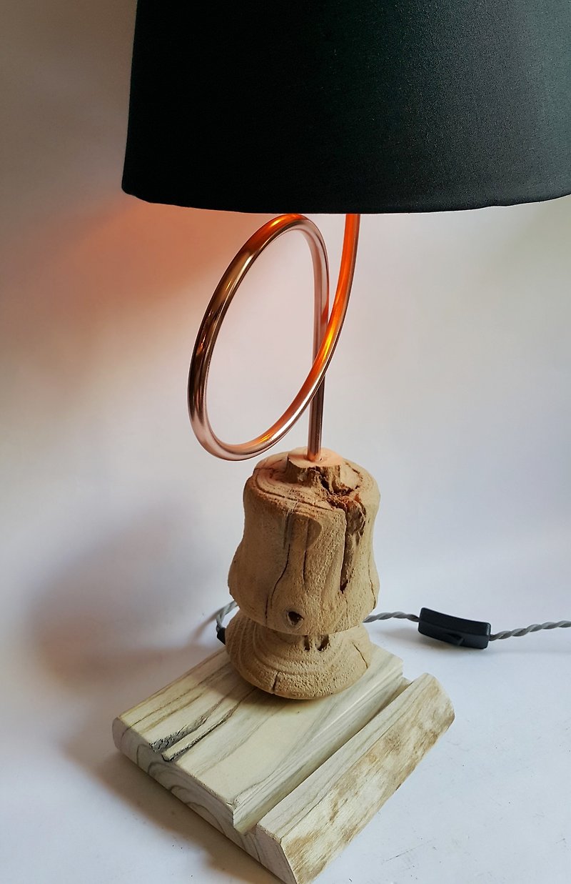 "CL Studio" [modern minimalist style Industrial standing lamp holder Zhangmu] / L-20 - โคมไฟ - ไม้ 