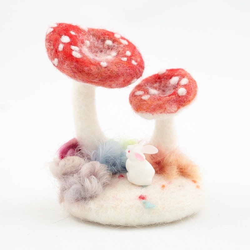 Wool felt needle felt handmade material package forest grass mushroom D red rabbit ornaments - Knitting, Embroidery, Felted Wool & Sewing - Wool Red