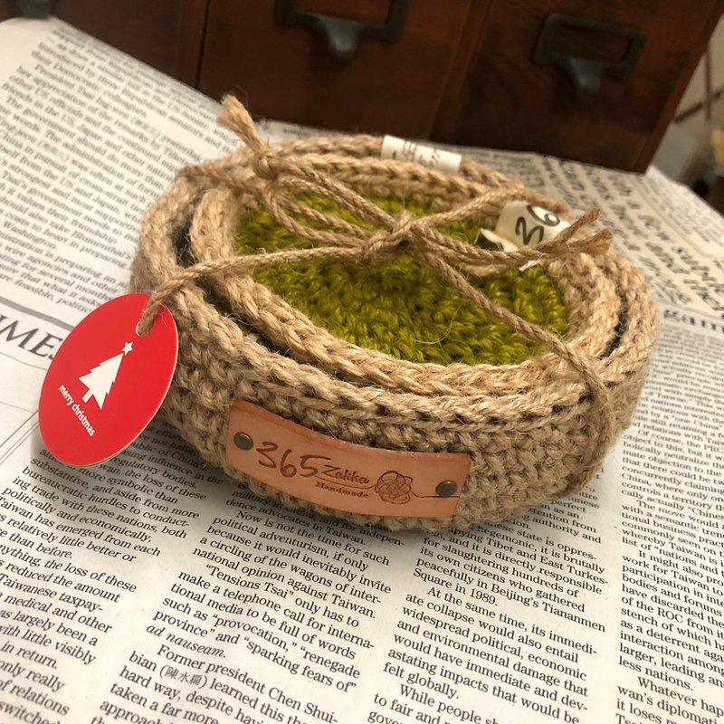 鈎織工藝。厚片杯墊套組(置物籃1入+杯墊4入) - 收納箱/收納用品 - 棉．麻 咖啡色