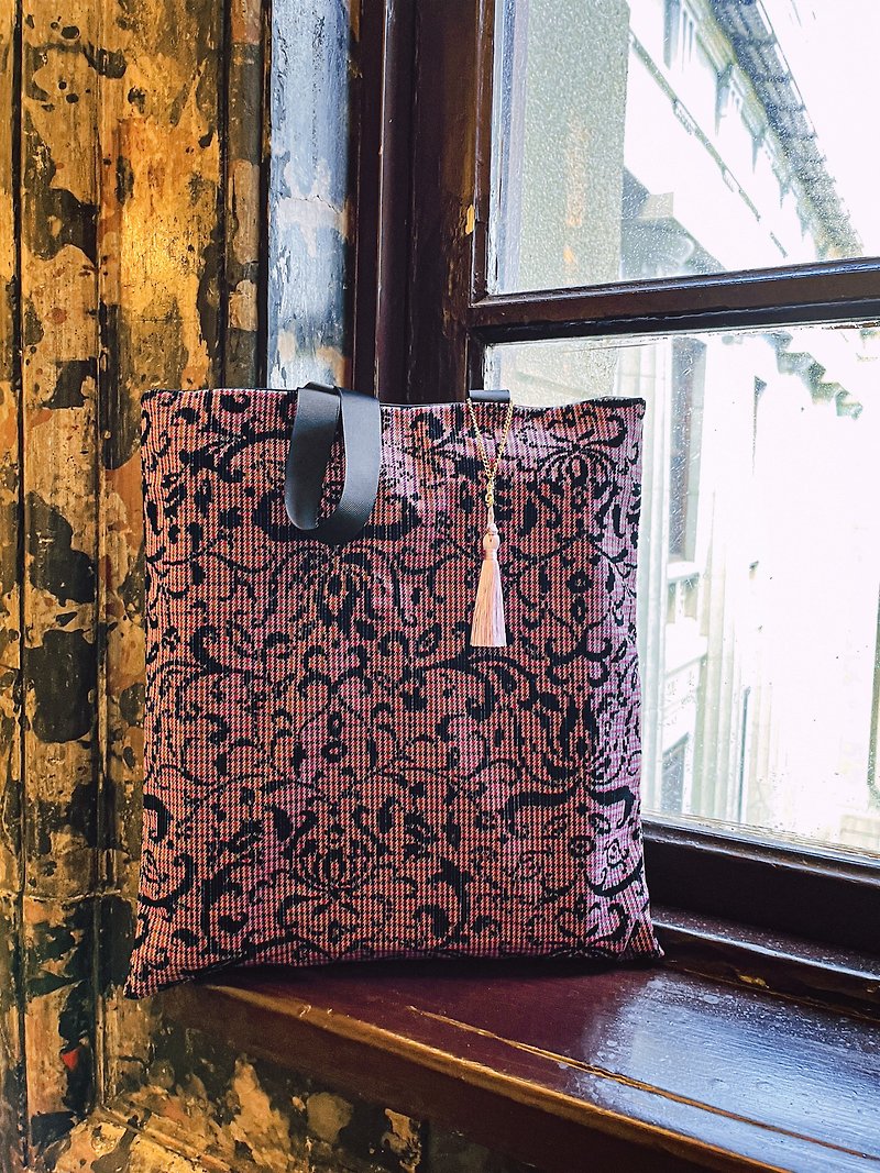 【Renaissance】Shoulder Tote Bag / Flocking Pattern - กระเป๋าแมสเซนเจอร์ - ผ้าฝ้าย/ผ้าลินิน 